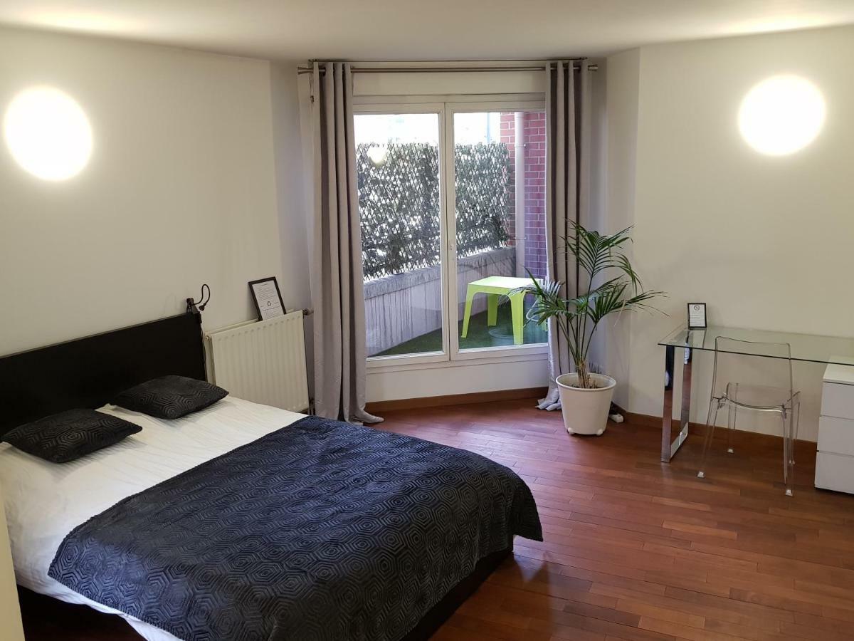 Appartement Le Vinci La Defense Courbevoie Exterior photo